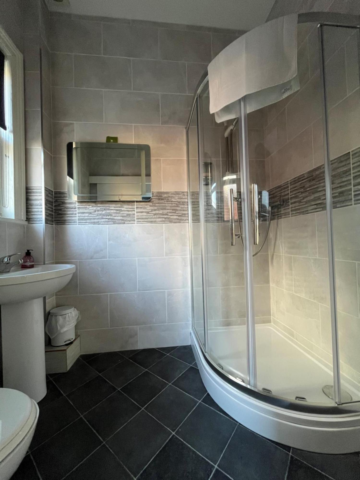 Hotel 50 Bournemouth Esterno foto
